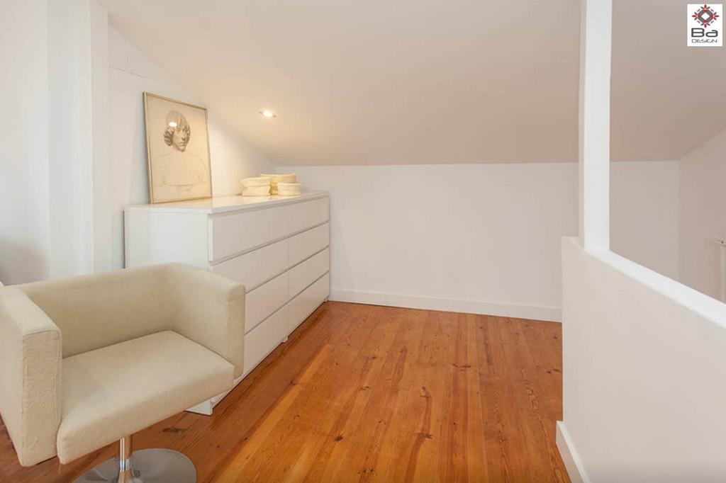 Design Duplex Apartment Ba/ Chiado Lisbon Room photo